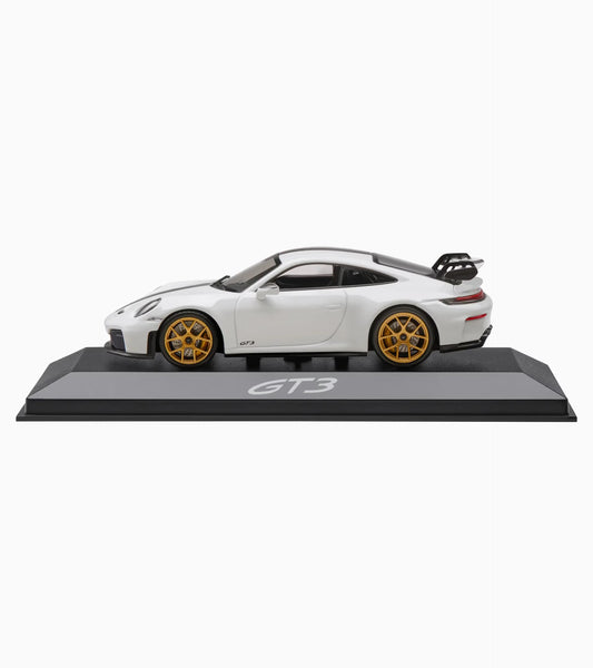 CARRO 911GT3 992.2 1:43
