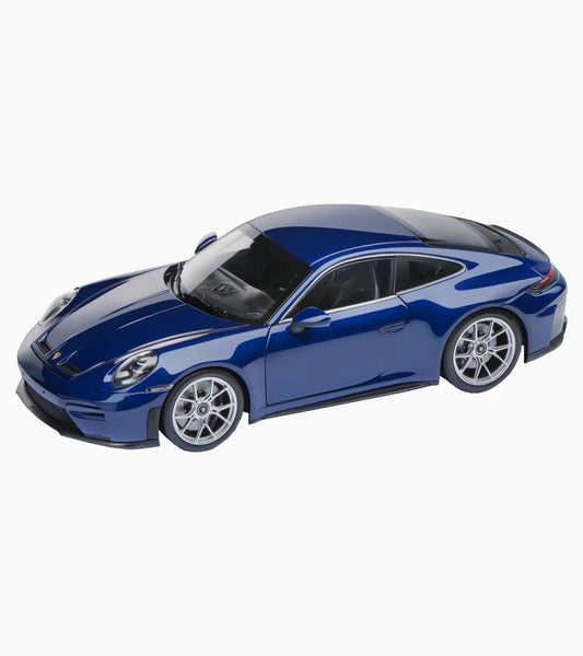 911 GT3 Touring 992.2 1:18