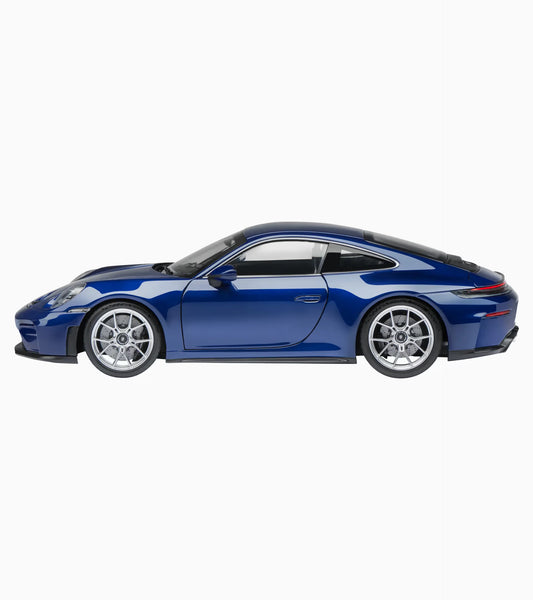 911 GT3 Touring 992.2 1:18