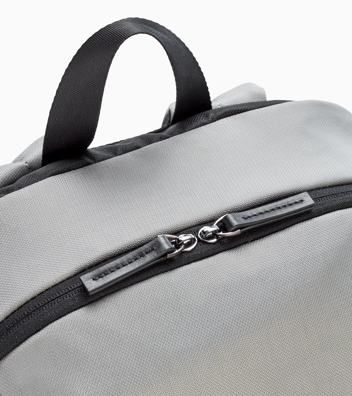 Mochila turbo gris